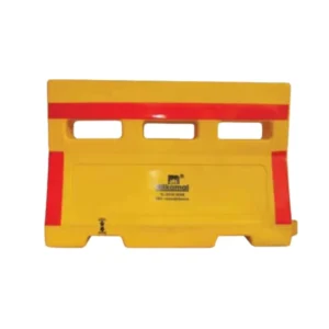 Nilkamal Water Filled Road Safety Barricade (Plastic, 1 m to 1.85 m)